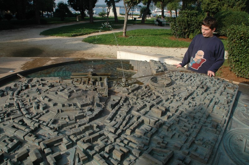 694.jpg