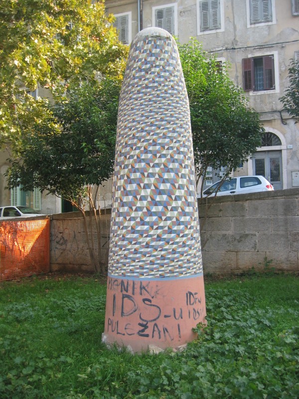 701.jpg
